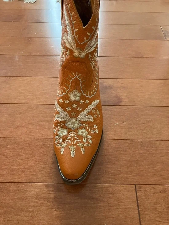 W9.5 Dingo Primrose Embroidered Ankle Boots, Burnt Orange - Picture 3 of 9